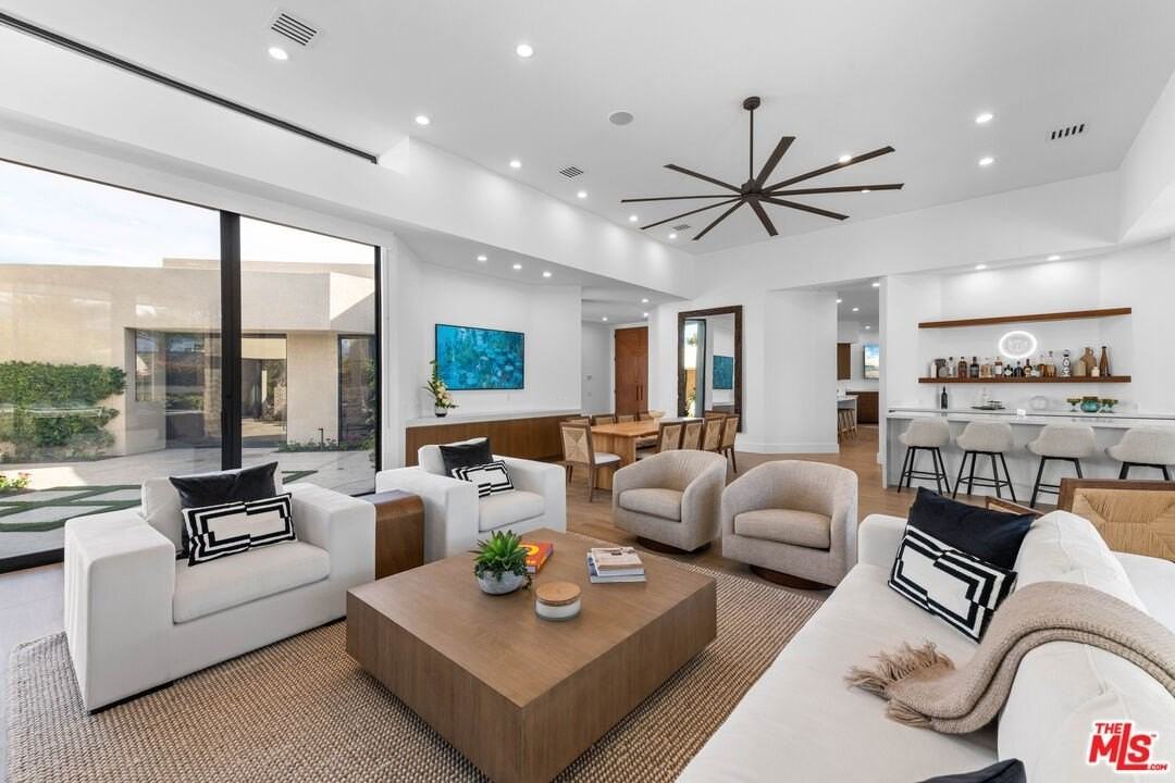 79400 Stonegate - Photo 7 of 46