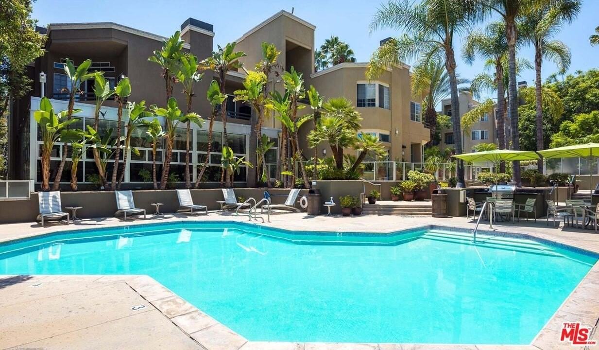 1420 Peerless Pl Apt 213 #213 - Photo 7 of 10