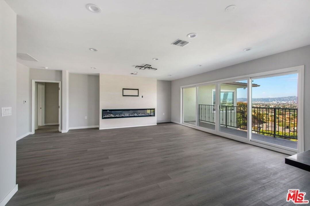 4151 Don Mariano Dr - Photo 7 of 50