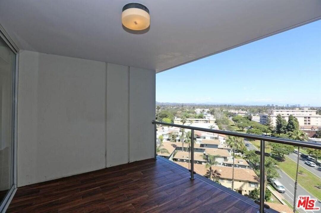 201 Ocean Avenue #1205B - Photo 3 of 18