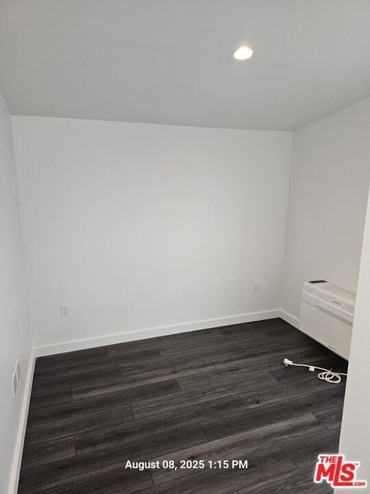 3416 West 74th Street - Photo 7 of 17