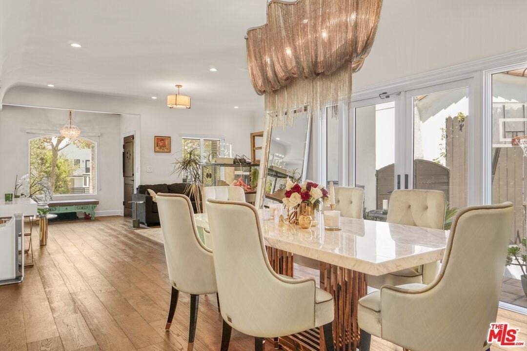 1042 South Stanley Avenue - Photo 6 of 29