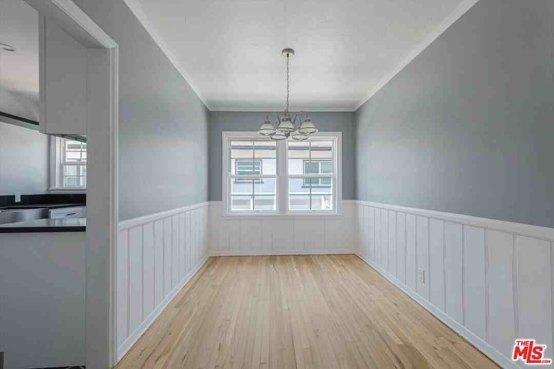 11683 Chandler Boulevard #11685-1-2 - Photo 5 of 25