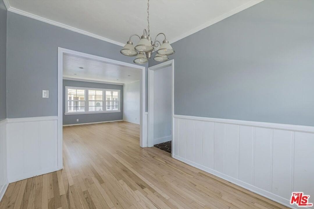 11683 Chandler Boulevard #11685-1-2 - Photo 6 of 25