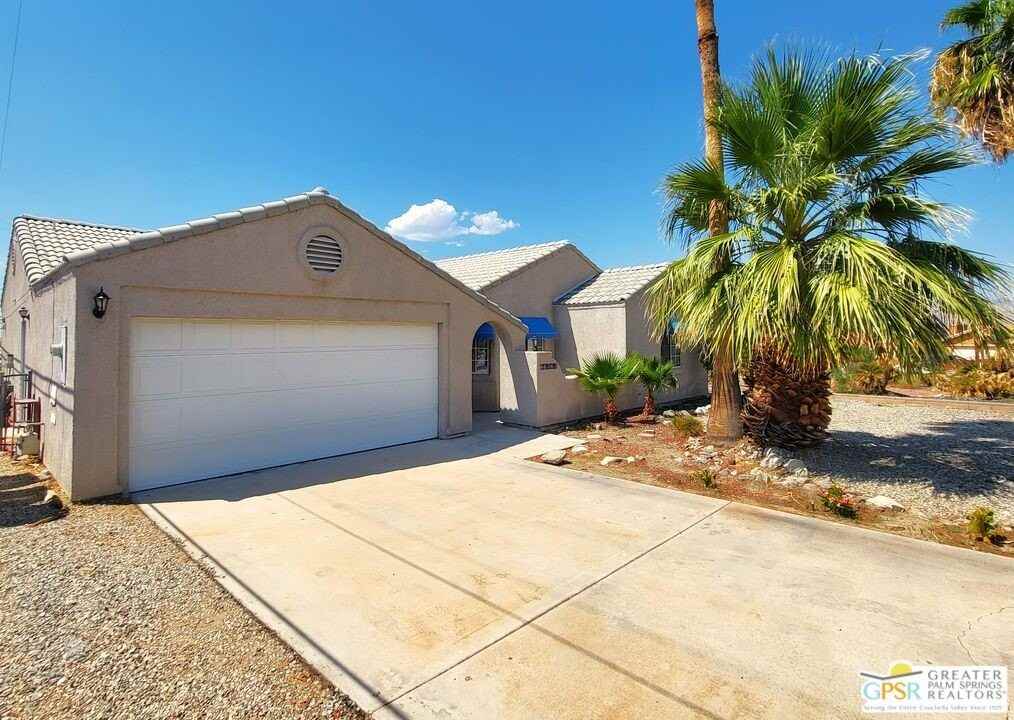 66365 Cactus Drive - Photo 3 of 41
