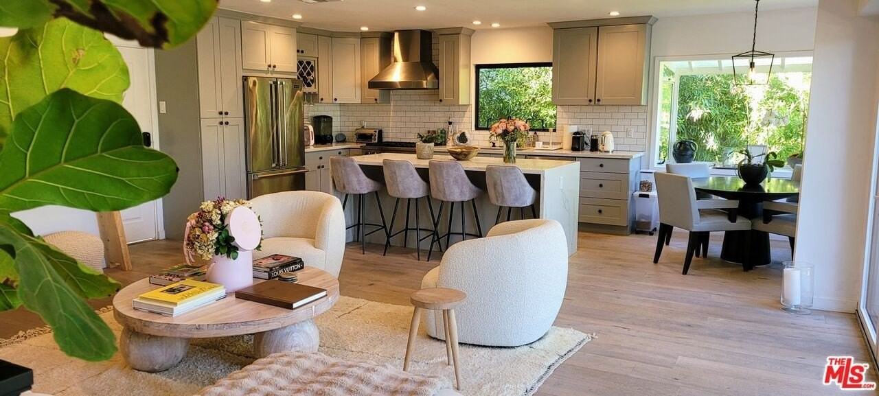 11353 Brill Drive - Photo 3 of 17