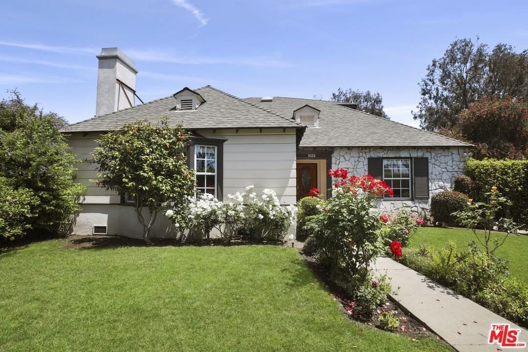 3028 Motor Avenue - Photo 2 of 44