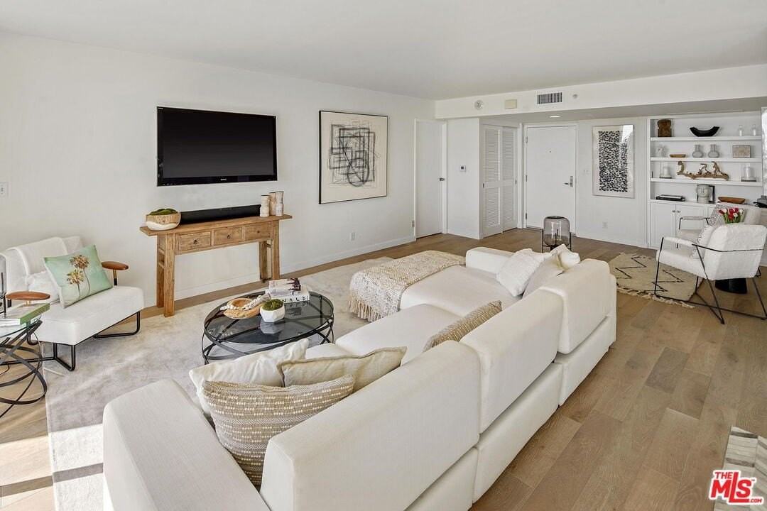 201 Ocean Avenue #401P - Photo 5 of 19