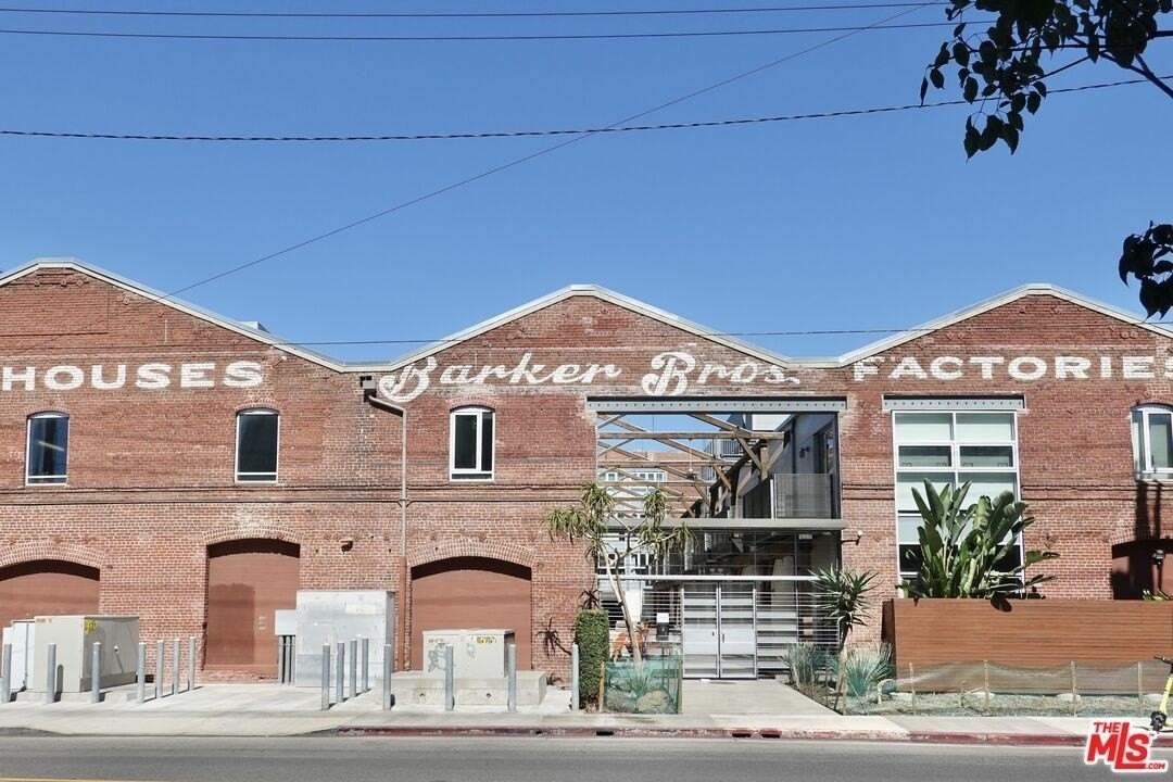 527 Molino St Unit 307 #307