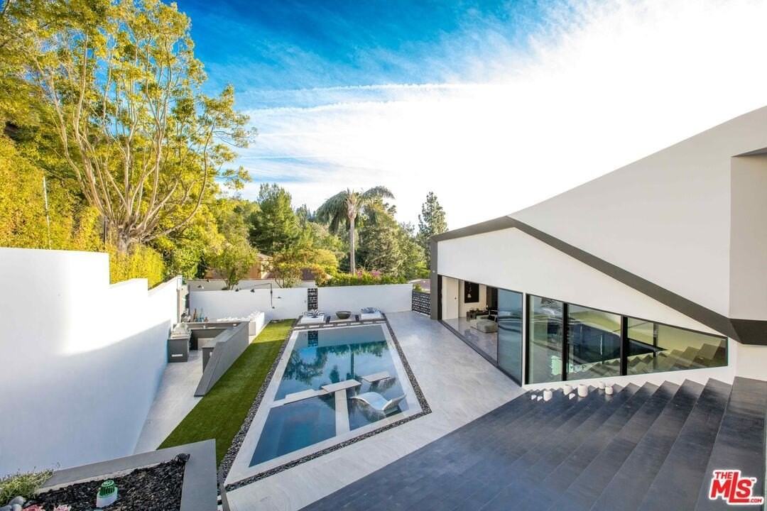 2210 Bowmont Drive - Photo 2 of 30