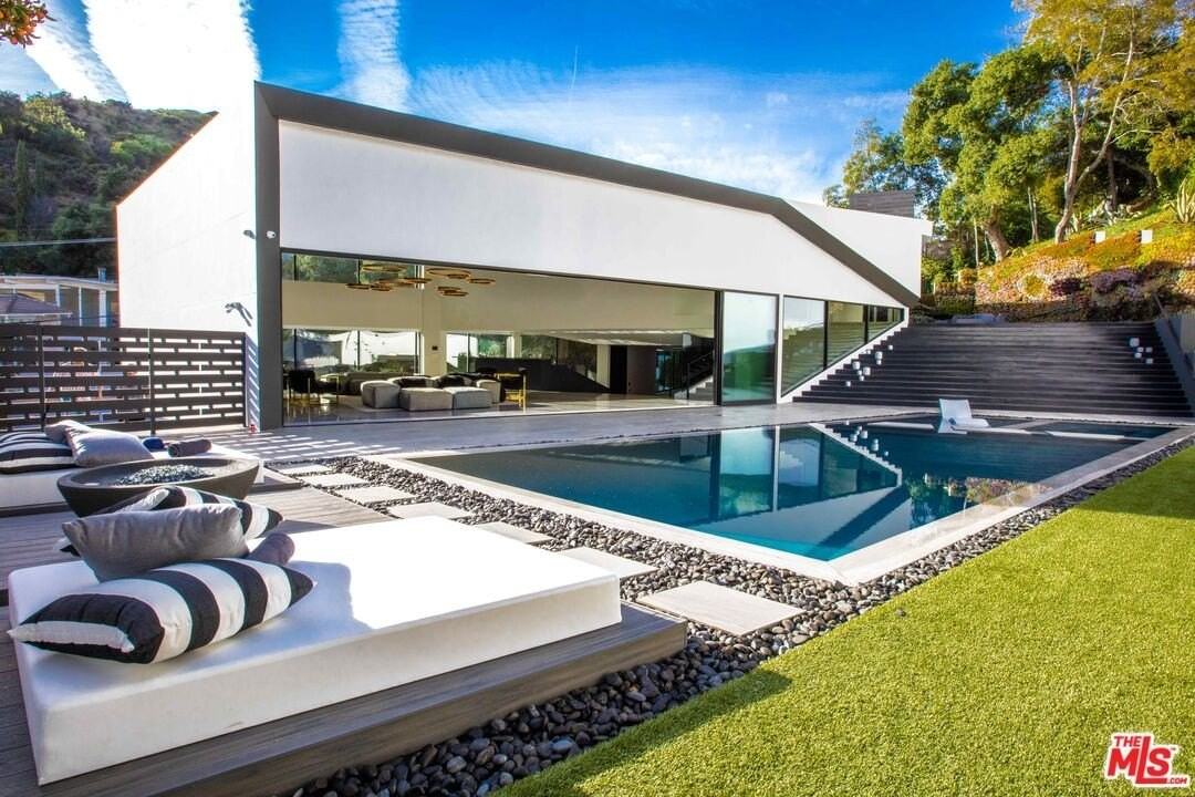 2210 Bowmont Drive - Photo 3 of 30