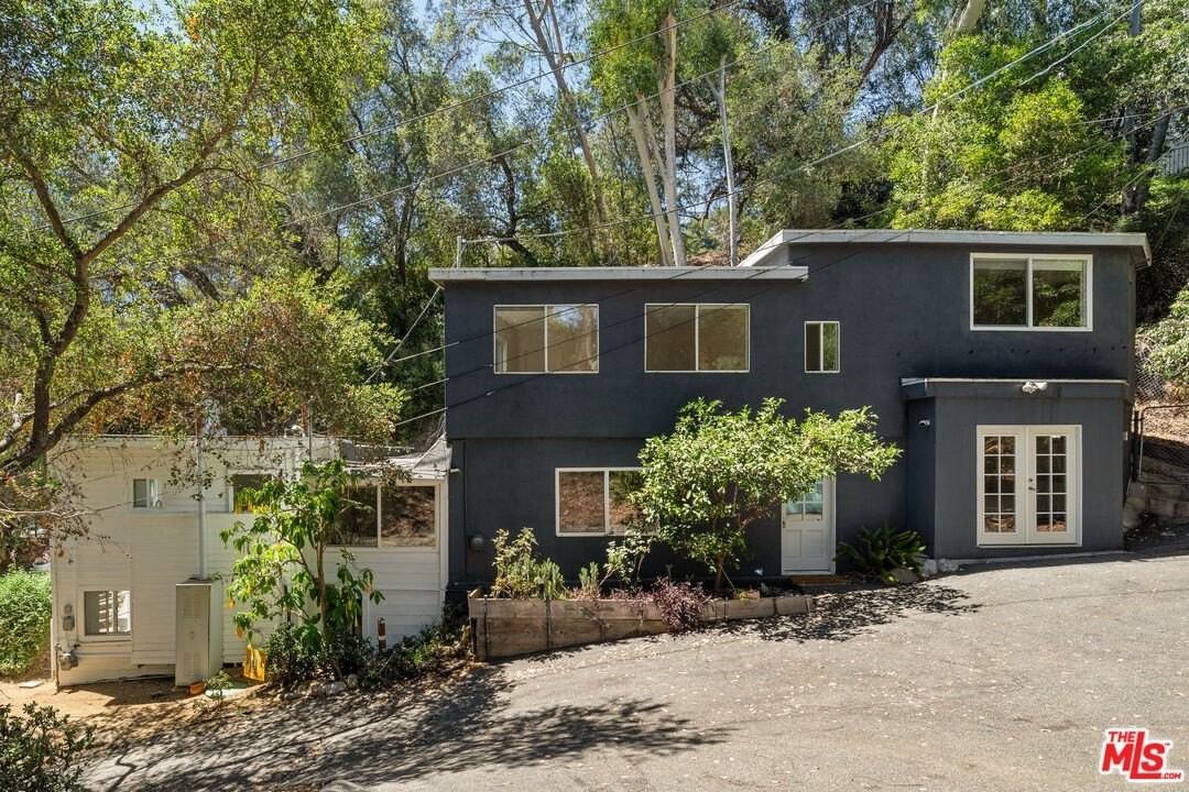 8301 Lookout Mountain Ave - Photo 2 of 27