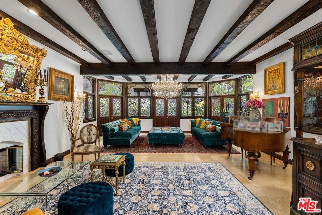 11247 Briarcliff Lane - Photo 5 of 28