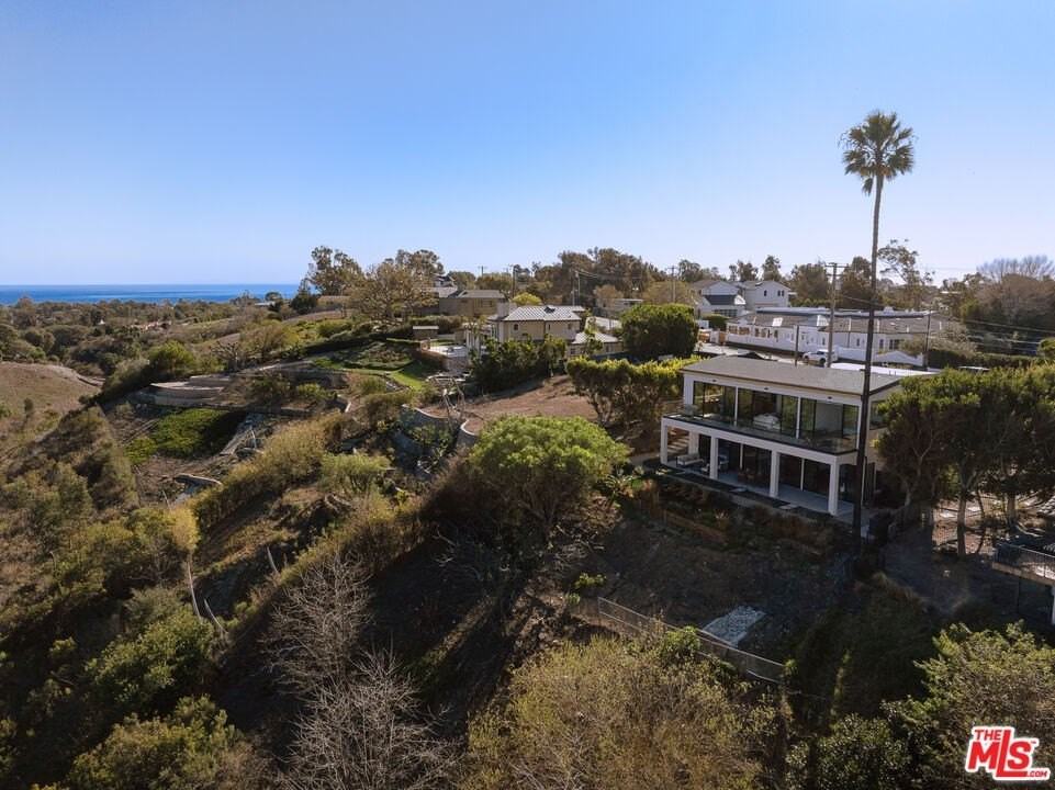 6656 Dume Drive #B - Photo 2 of 24