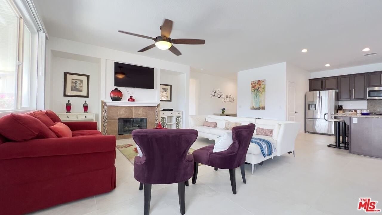 84330 Tramonto Way - Photo 2 of 18