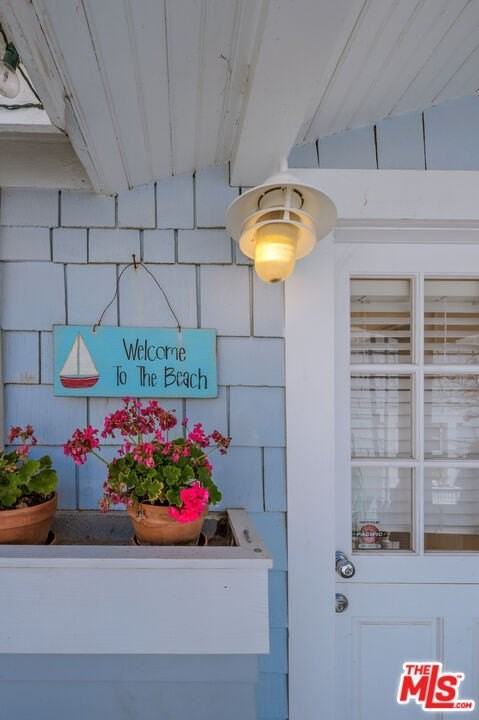 2323 Grand Canal Court - Photo 5 of 37