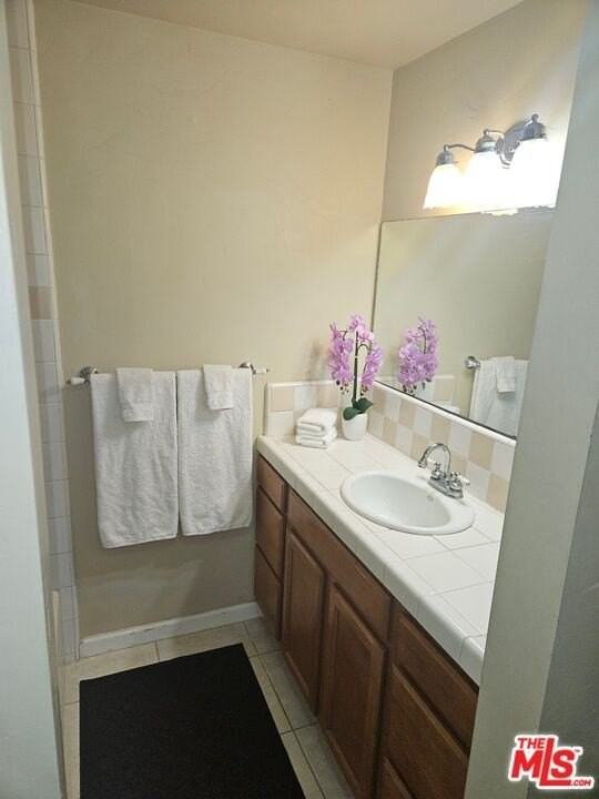 541 Calle Amigo - Photo 5 of 12