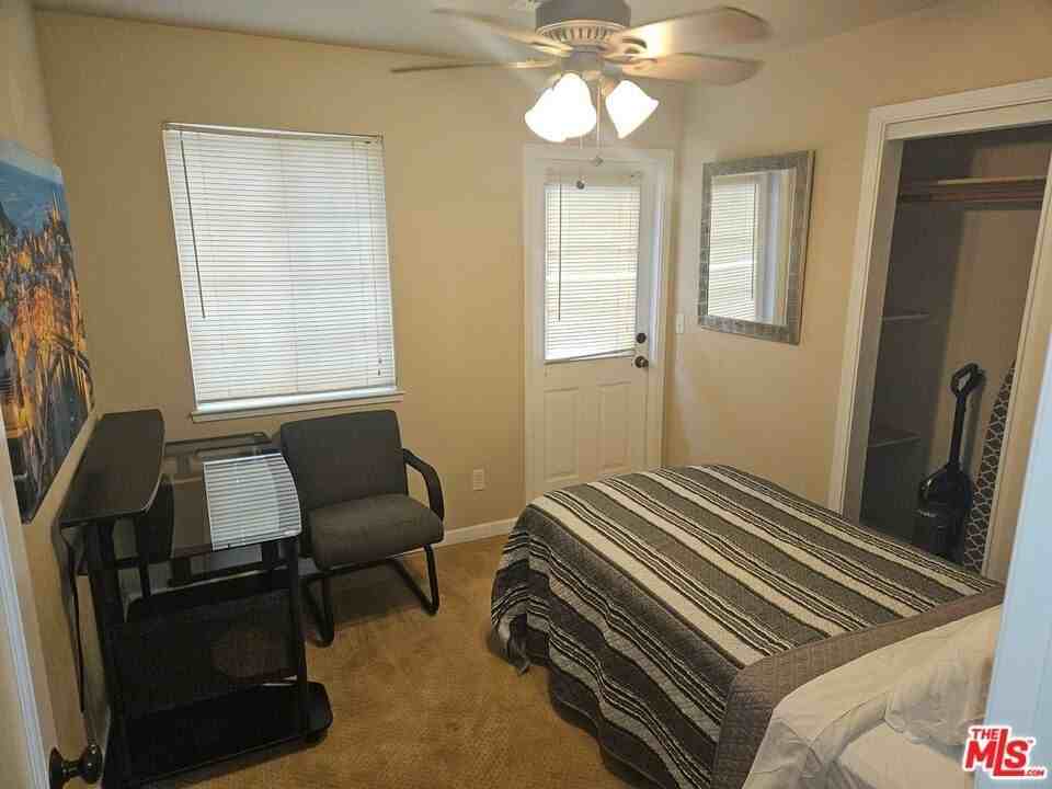 541 Calle Amigo - Photo 7 of 12