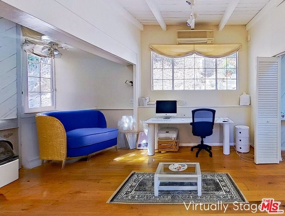 10211 10211 Seabury Ln Guest House - Photo 6 of 15