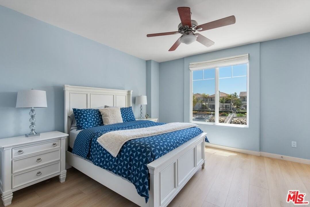 4320 Tradewinds Drive - Photo 6 of 50