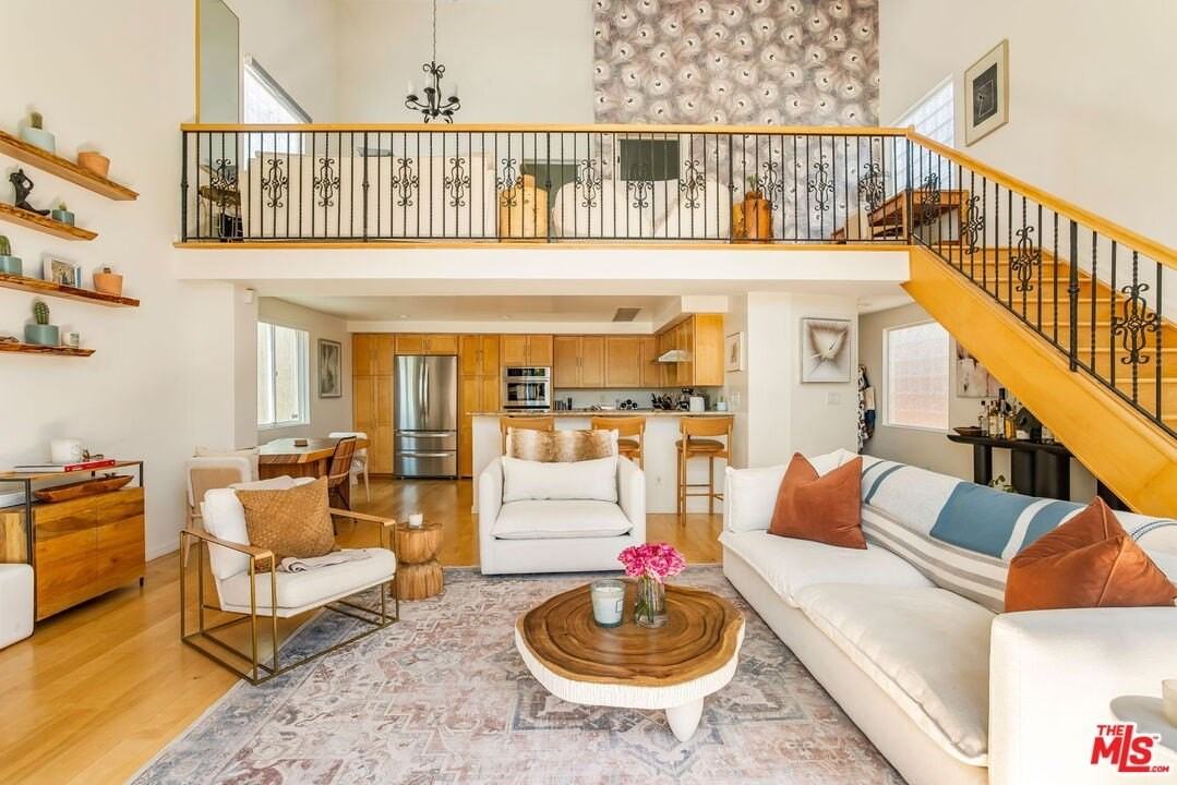 439 Carroll Canal Court - Photo 5 of 23