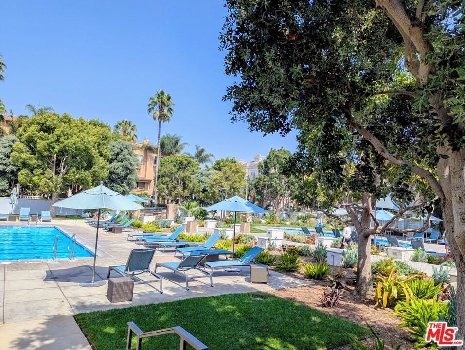 7100 South Playa Vista Drive #120 - Photo 4 of 29