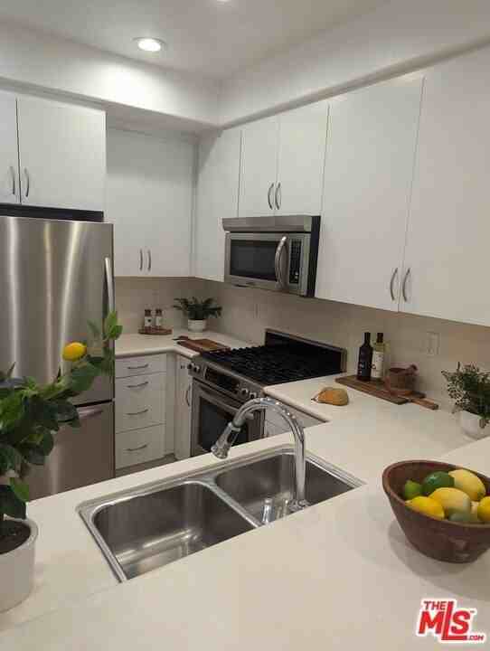 7100 South Playa Vista Drive #120 - Photo 7 of 29