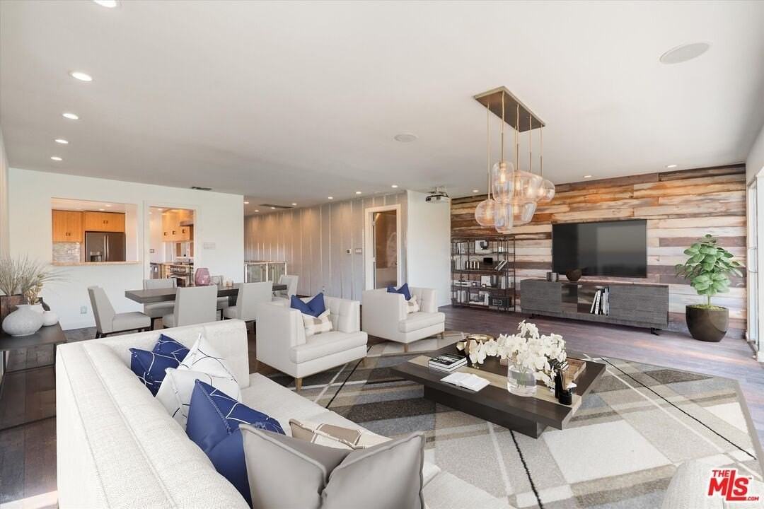 4075 Los Nietos Drive - Photo 5 of 41