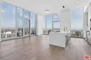 featured image of 800 Broadway #PH2