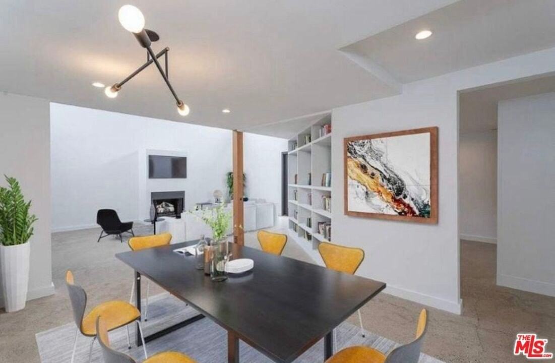 519 San Juan Avenue - Photo 4 of 36