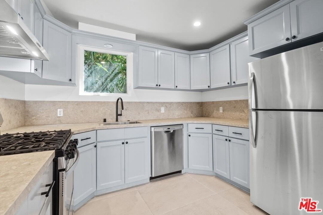 616 Sunset Avenue #A - Photo 4 of 13