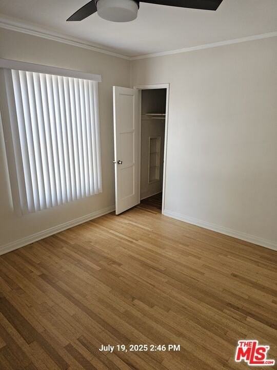 5470 Edgewood Place - Photo 6 of 13