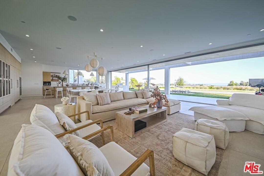 29958 Harvester Road - Photo 4 of 46