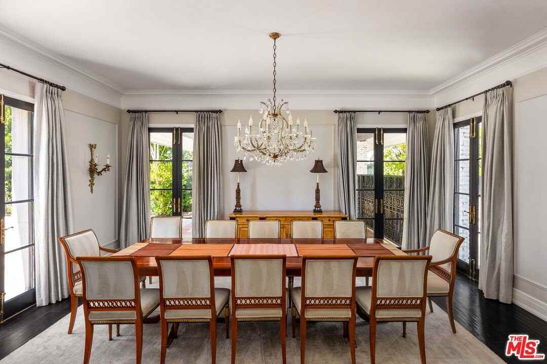 908 North Rexford Drive - Photo 6 of 23