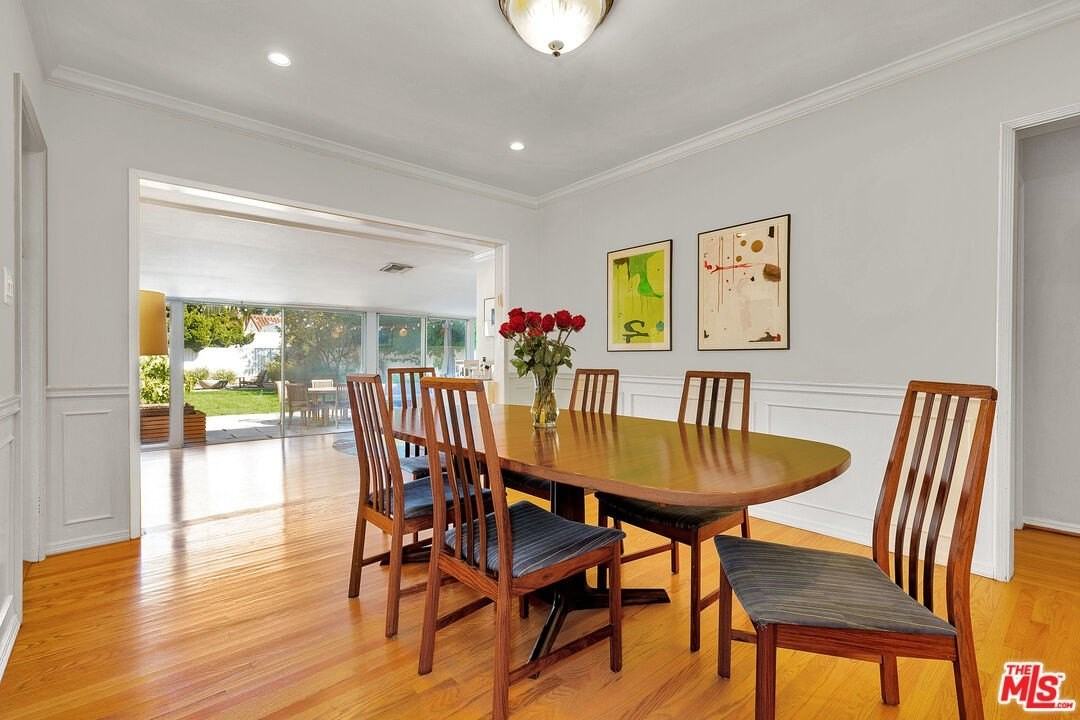 6283 Commodore Sloat Drive - Photo 5 of 10