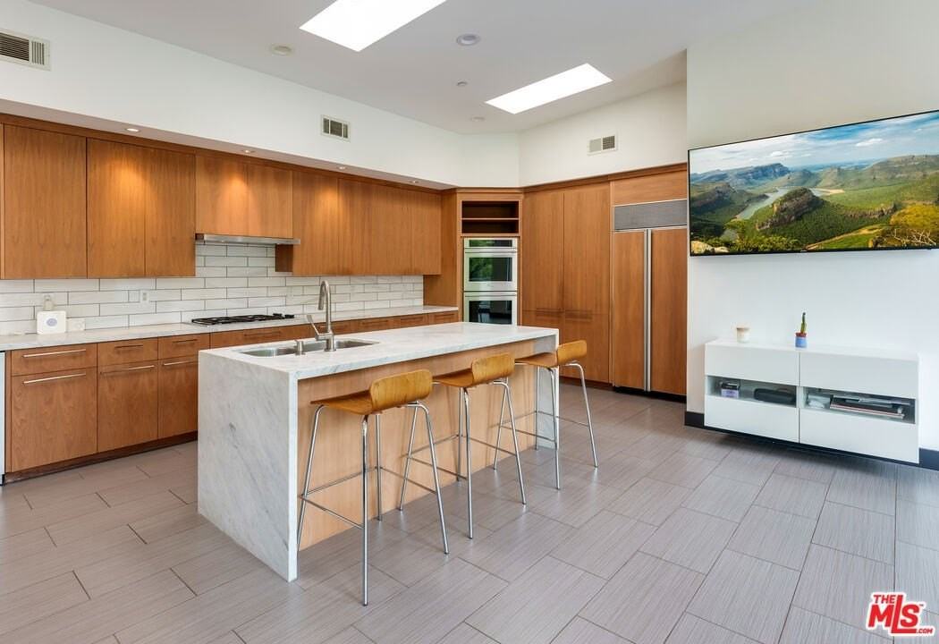 2929 Passmore Drive - Photo 4 of 19