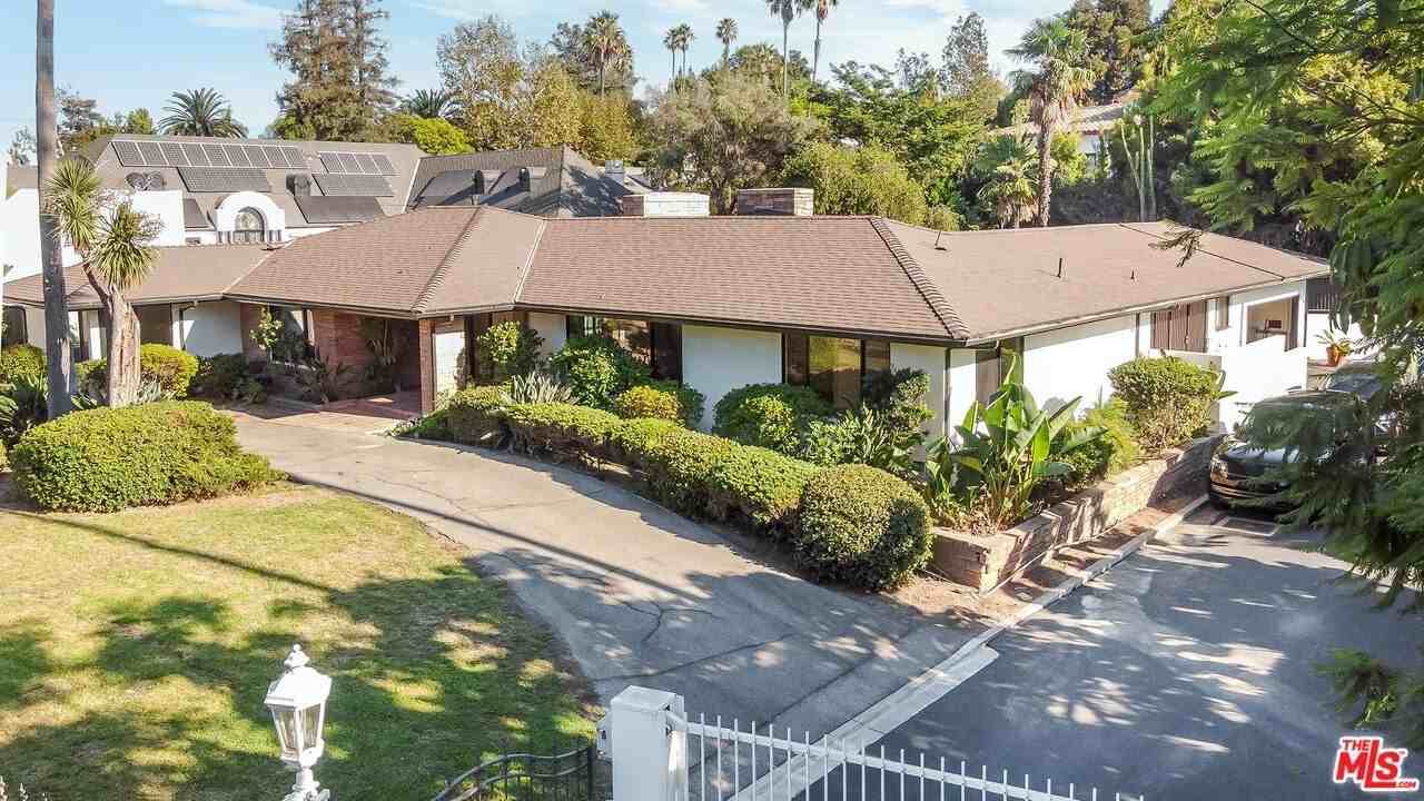 5160 Los Feliz Boulevard - Photo 2 of 38