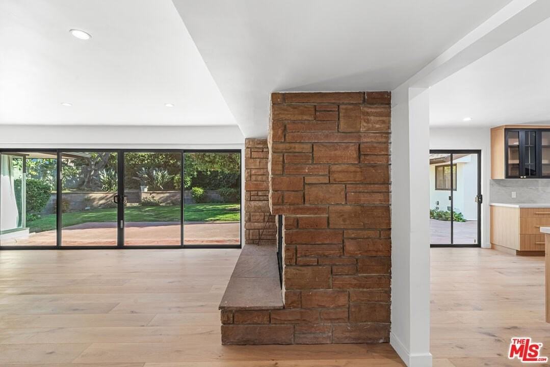 5160 Los Feliz Boulevard - Photo 5 of 38