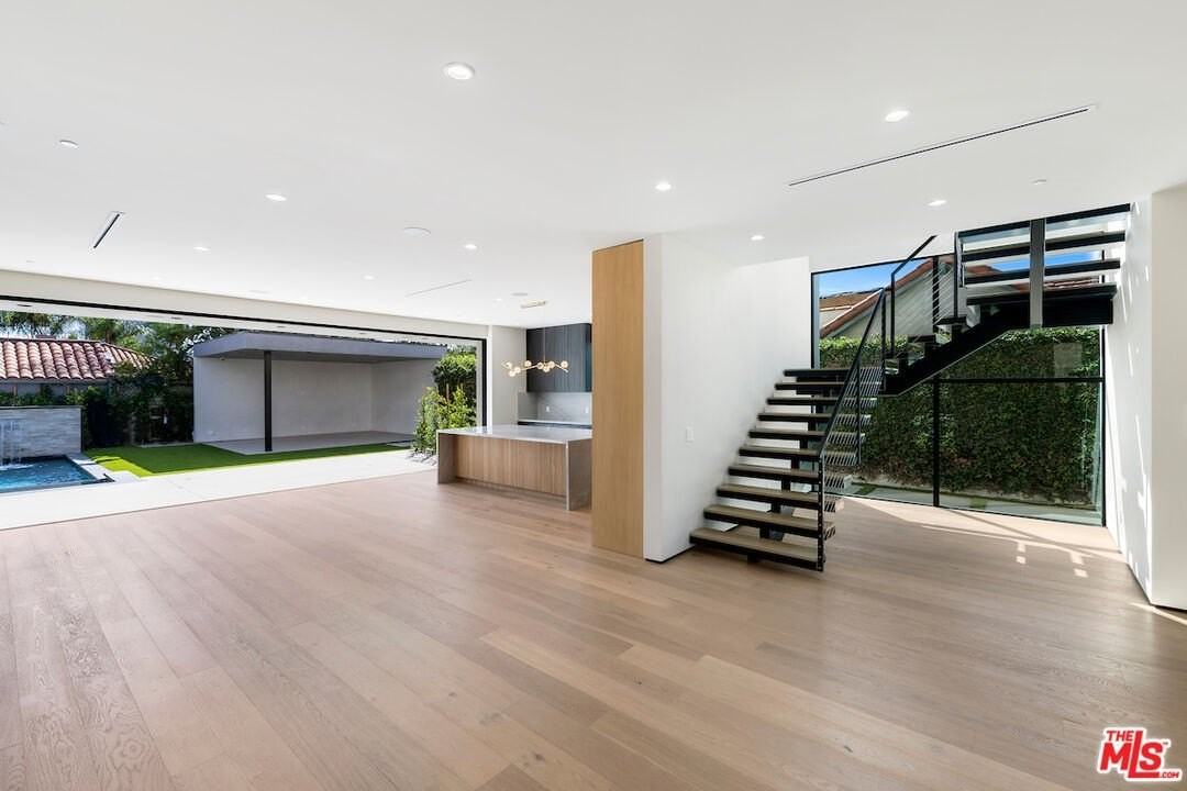 6430 Drexel Avenue - Photo 5 of 45