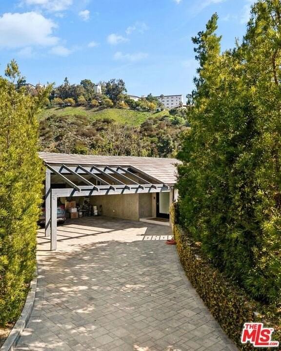 1255 North Bundy Drive - Photo 3 of 40