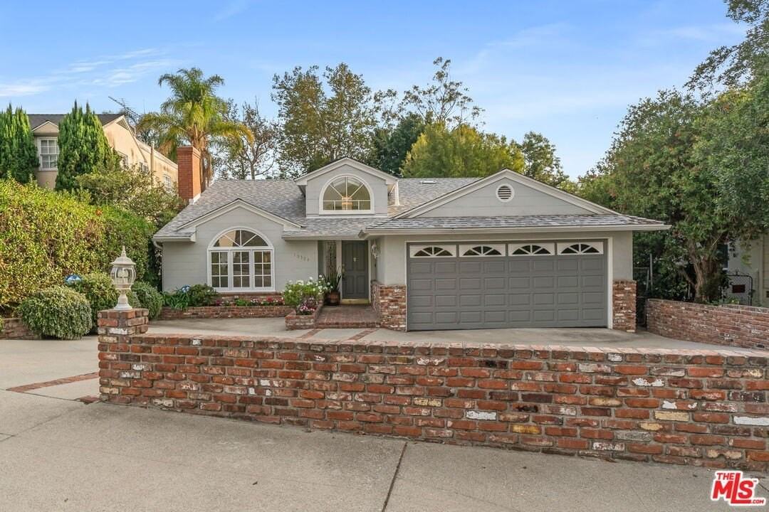 10384 Northvale Rd - Photo 2 of 41