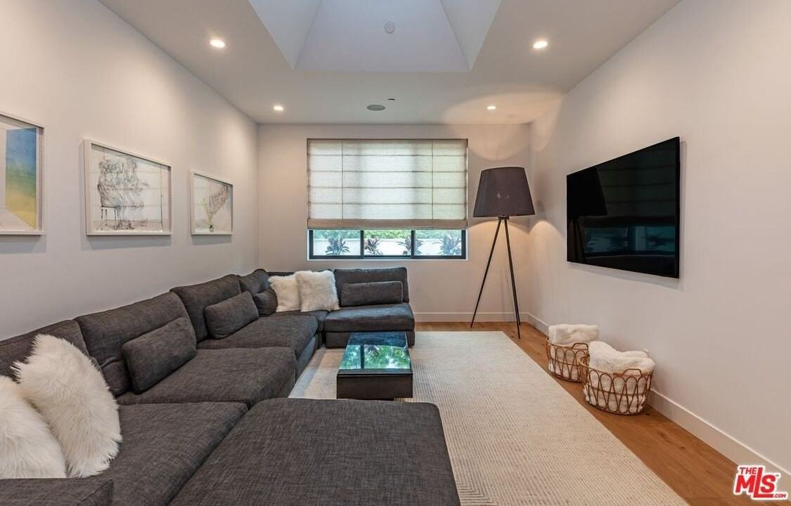 29201 Larkspur Lane - Photo 7 of 39