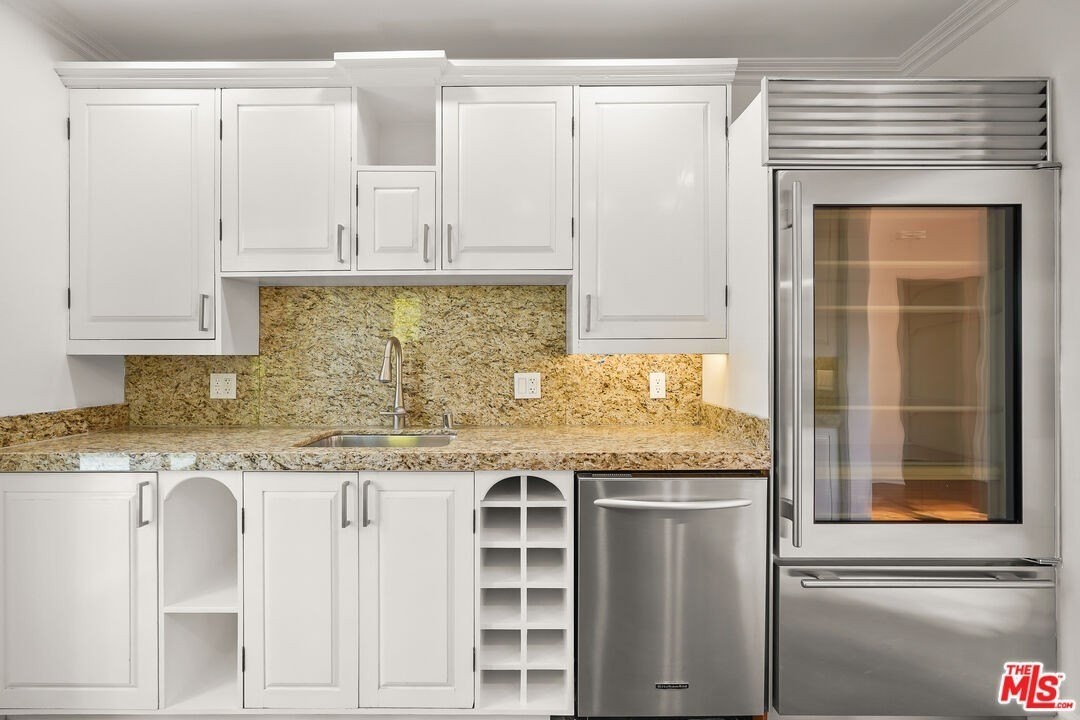 318 Huntley Drive - Photo 7 of 20