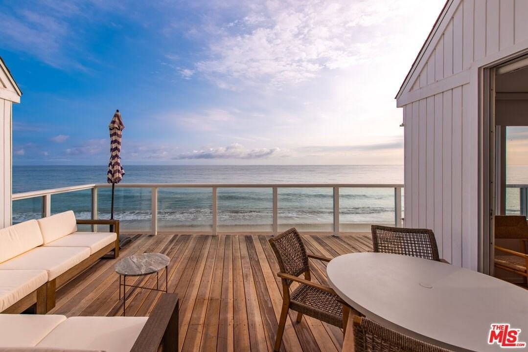 21938 Pacific Coast Hwy - Photo 3 of 27