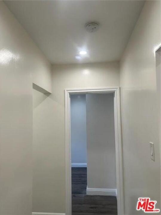 1402 E 57th St - Photo 4 of 4