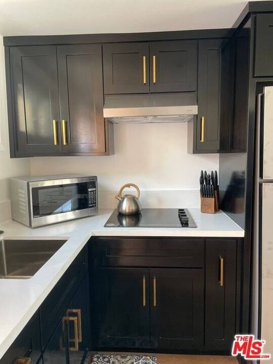 4313 West 59th Street - Photo 5 of 10