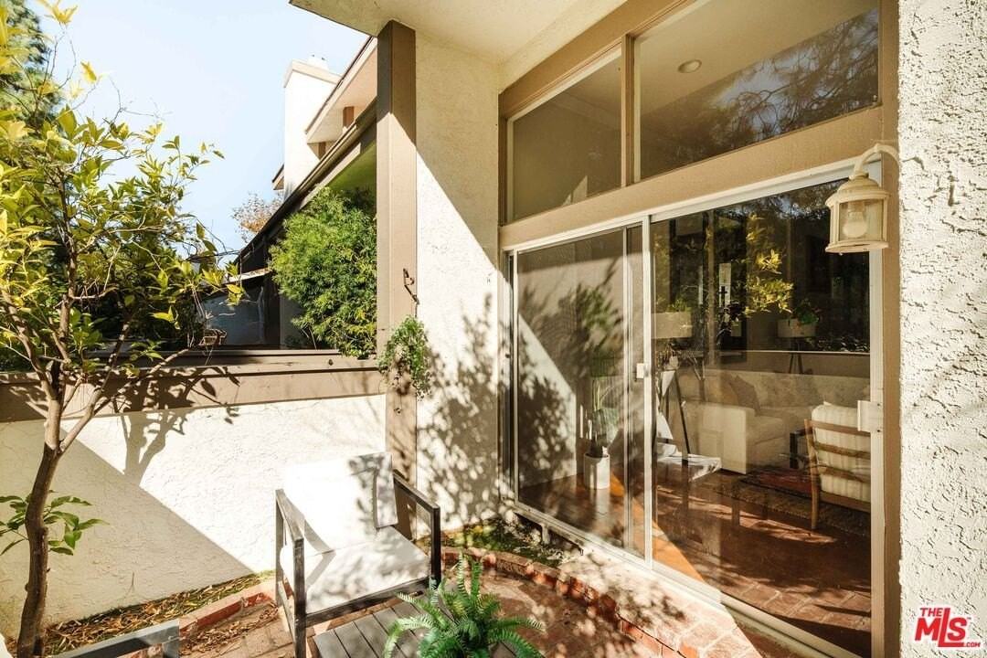 17158 Palisades Circle - Photo 6 of 28