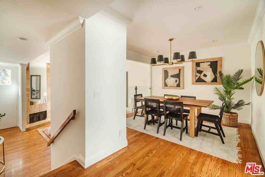 17158 Palisades Circle - Photo 7 of 28