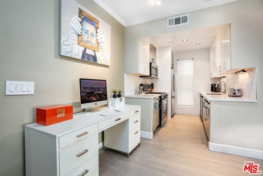 874 Hammond Street #6 - Photo 2 of 26