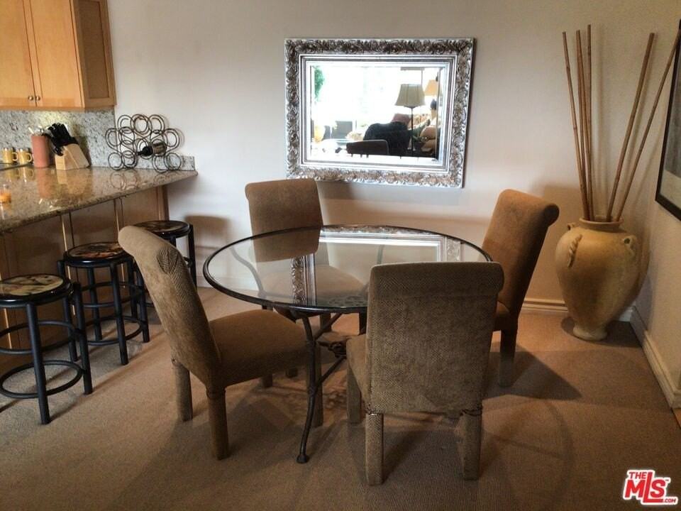 415 Montana Avenue #306 - Photo 3 of 23